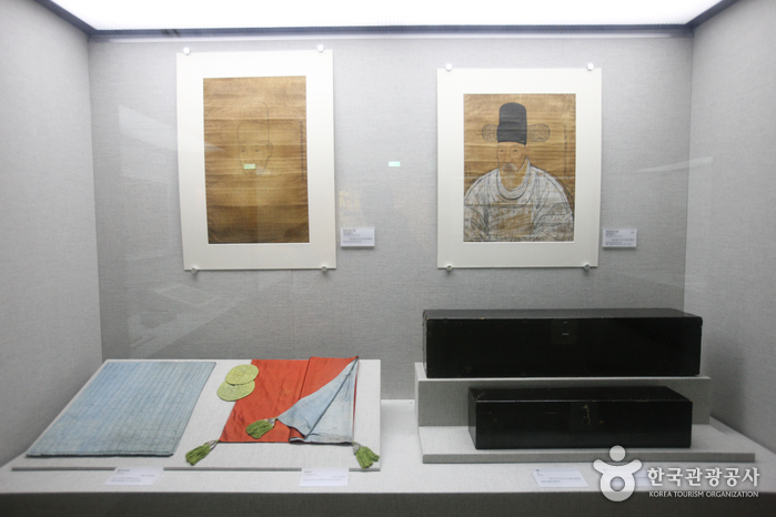 Museo de la Fortaleza de Hwaseong de Suwon (수원화성박물관)33 Miniatura
