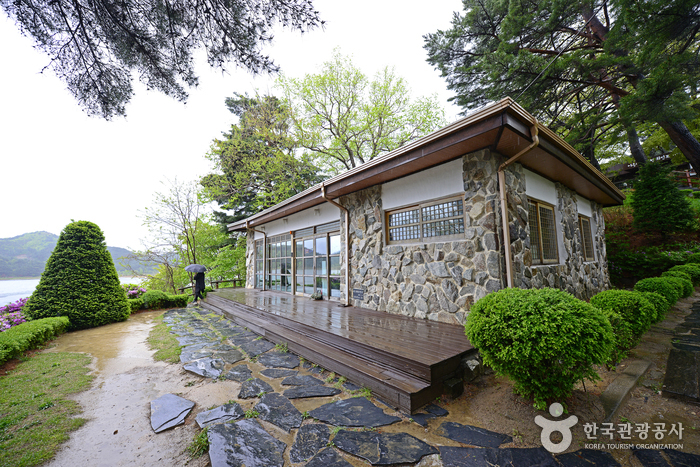 Residencia de Rhee Syng-man (이승만별장) Miniatura