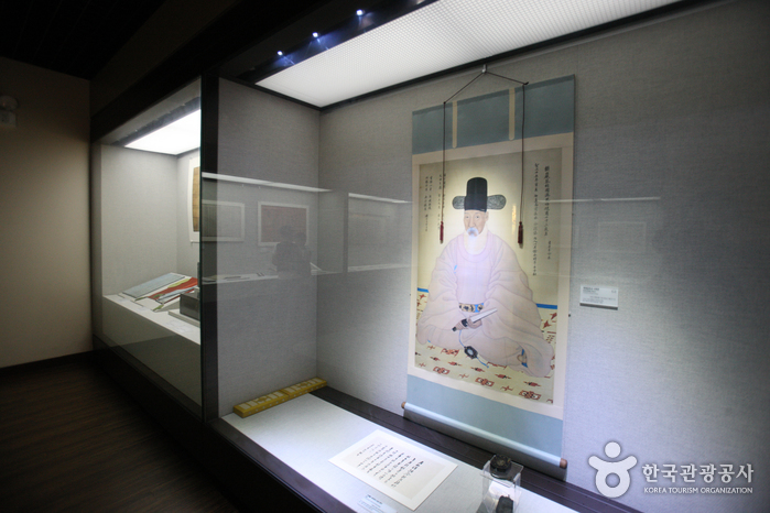 Museo de la Fortaleza de Hwaseong de Suwon (수원화성박물관)30 Miniatura