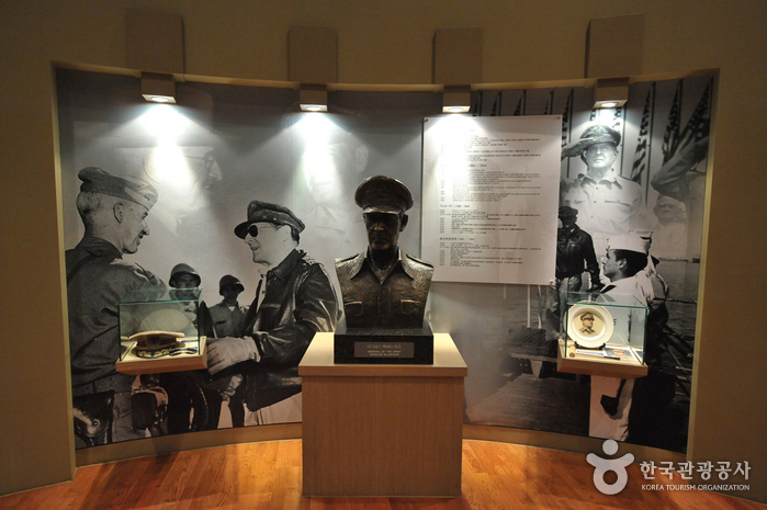 The Memorial Hall for Incheon Landing Operation (인천상륙작전기념관)