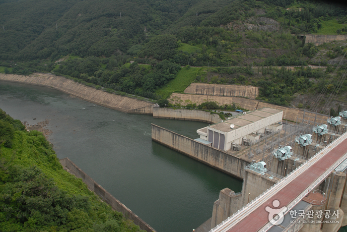 Chungju Dam (충주댐)