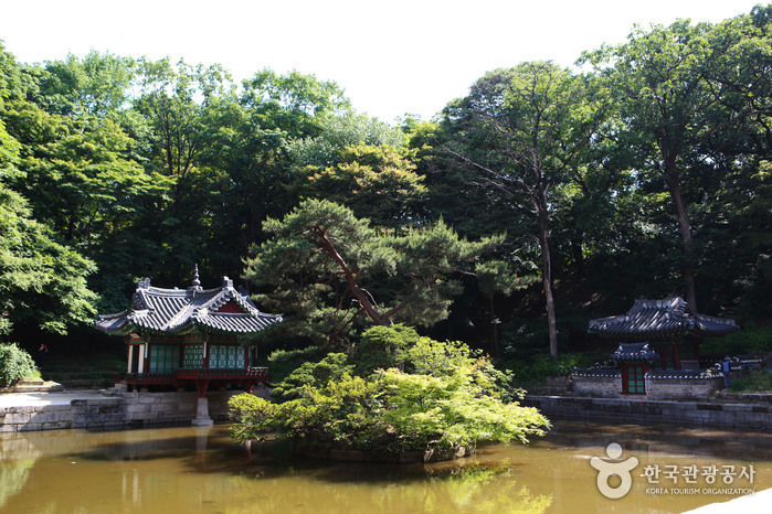 Le palais Changdeokgung et son jardin Hu...