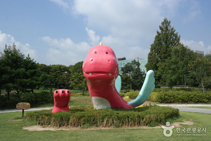 Children’s Grand Park (서울 어린이대공원)