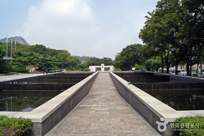 Seodaemun Independence Park (서대문독립공원)
