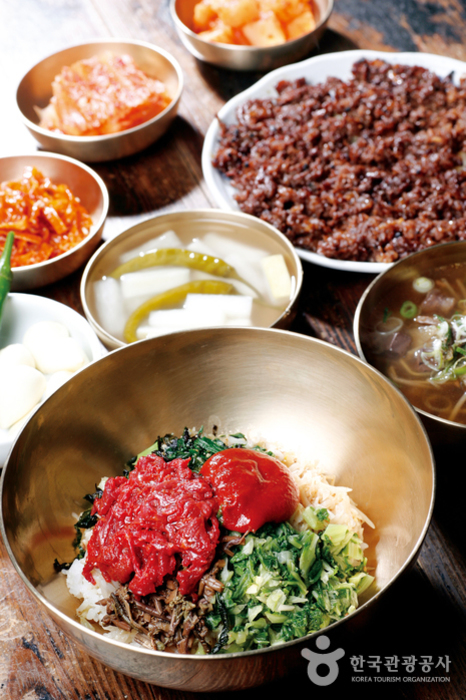 Cheonhwang Sikdang (천황식당)