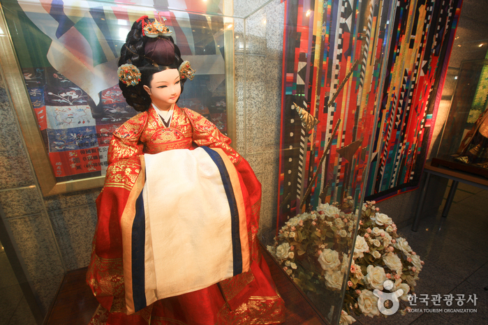 Музей текстиля и квилтинга Чхочжон3 Miniatura
