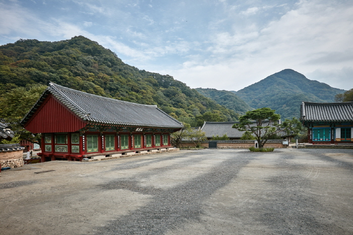 Baegyangsa Temple (백양사)