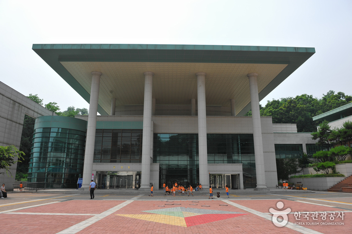 Gyeonggi Gugak Center (경기도 국악당)