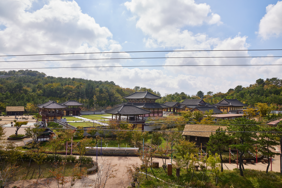 Gimhae Gaya History Park (김해가야테마파크)