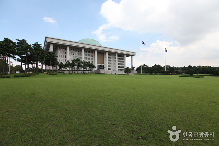 The National Assembly Building (국회의사당)