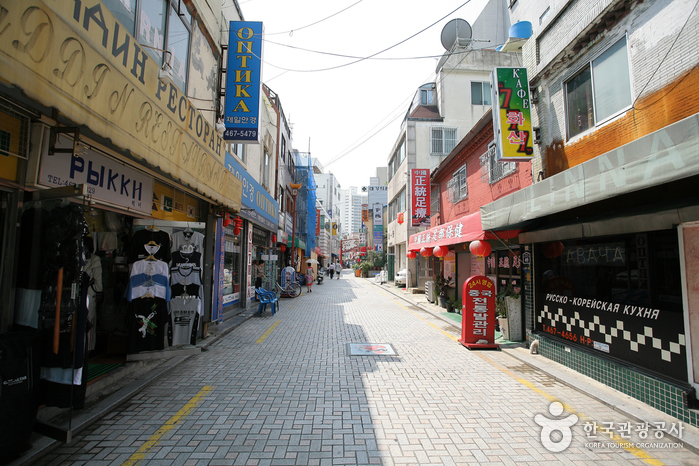 Busan Chinatown Special Zone (부산 차이나타운특구(상해문.상해거리))