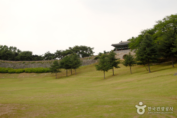Cheongju Sangdangsanseong Fortress (청주 상당산성)