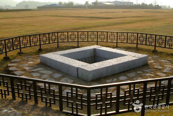 Solar del Templo Hwangnyongsa de Gyeongju (경주 황룡사지)5