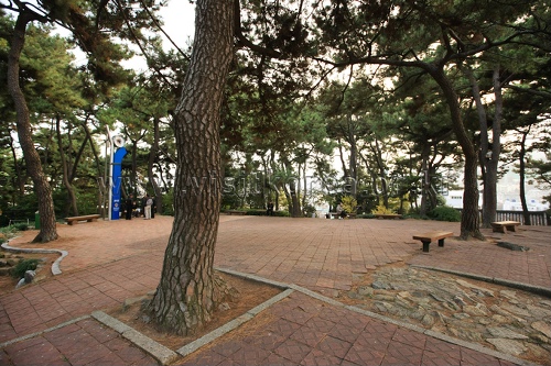 Suyeong Sajeok Park (수영사적공원)