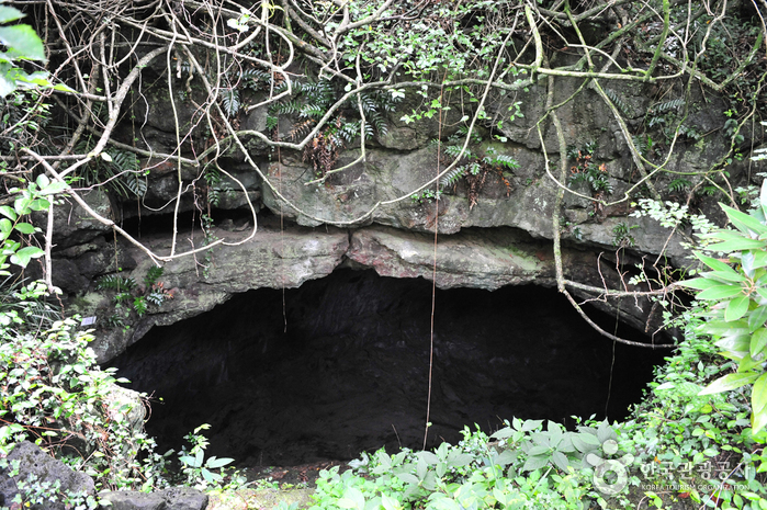 Cave Gimyeongsagul (Patrimoine de l'UNES...