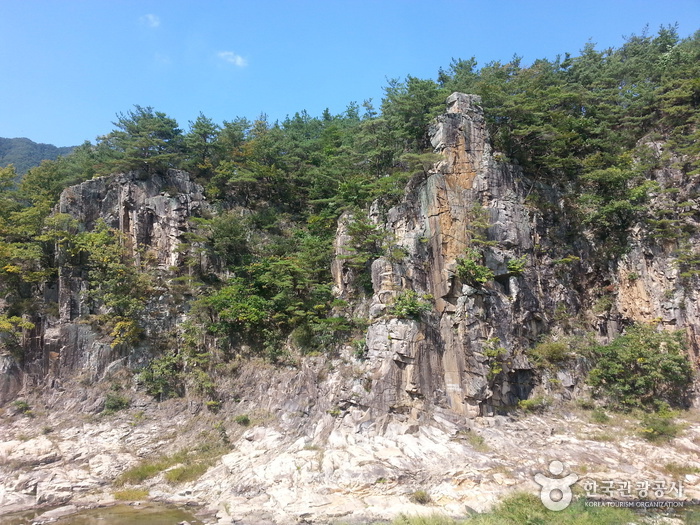 Sainam Rock (단양 사인암)