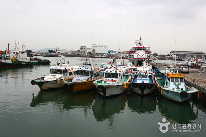 Terminal de Pasajeros del Puerto de Incheon (인천항여객터미널)7 Miniatura