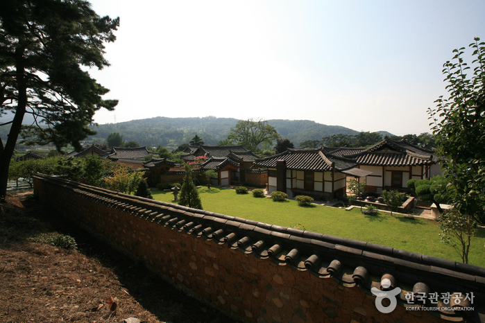 Destinations by Region : VisitKorea Destinations by Region Inheung Village  (인흥마을) | Official Korea Tourism Organization