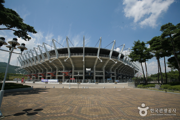 Stade de football d’Ulsan Munsu (문수축구경기장...