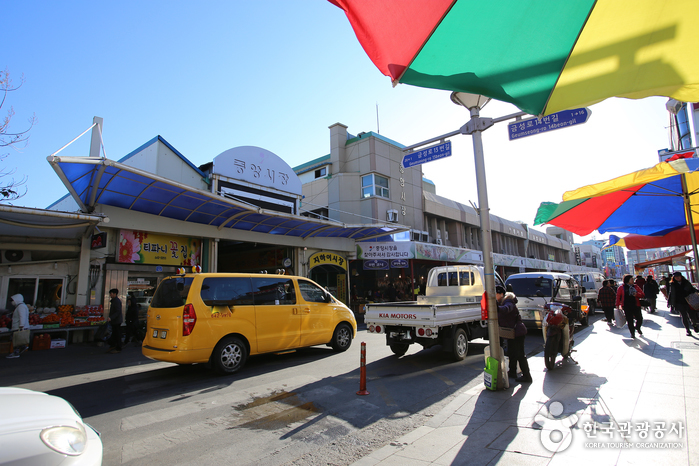 Традиционный рынок Чунансичжан в Канныне (강릉 중앙시장)3