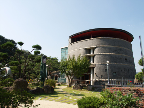 韓國燈盞博物館<br>(한국등잔박물관)