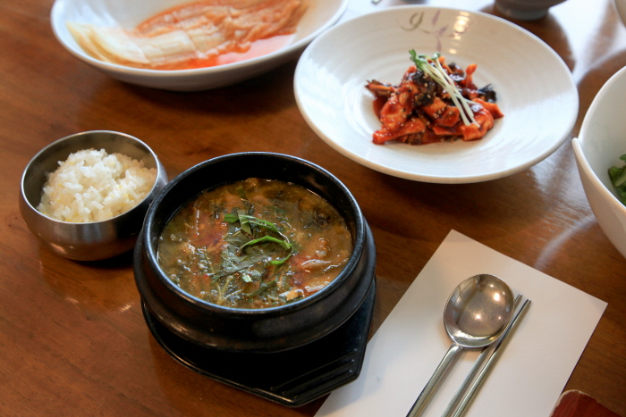 Samsoo Jangeo - Sincheondong-ro Branch (삼수장어 신천동로점) : VISITKOREA
