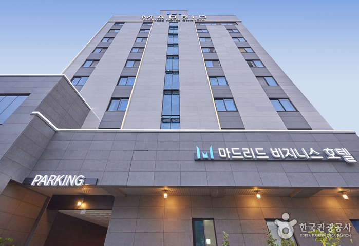 MADRID Business Hotel Gwnagju [Korea Quality] / 유)한성 마드리드 광주호텔 [한국관광 품질인증/Korea Quality]
