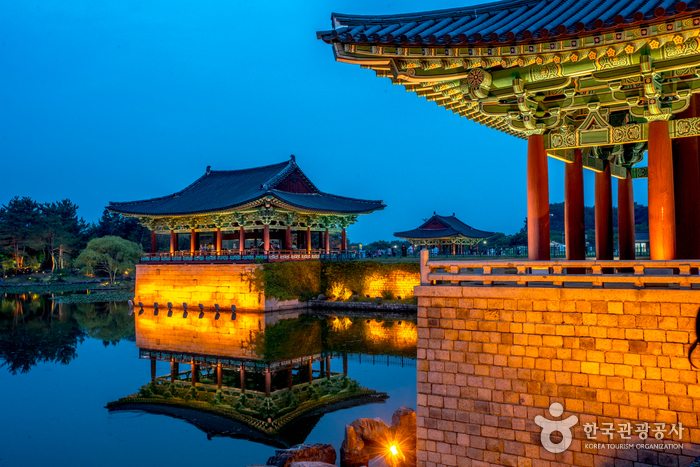 Gyeongju Historic Area [UNESCO World Heritage] (경주역사유적지구 [유네스코 세계문화유산])