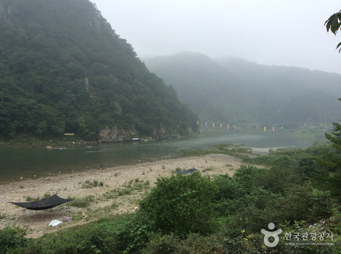 Hongcheongang River (홍천강)