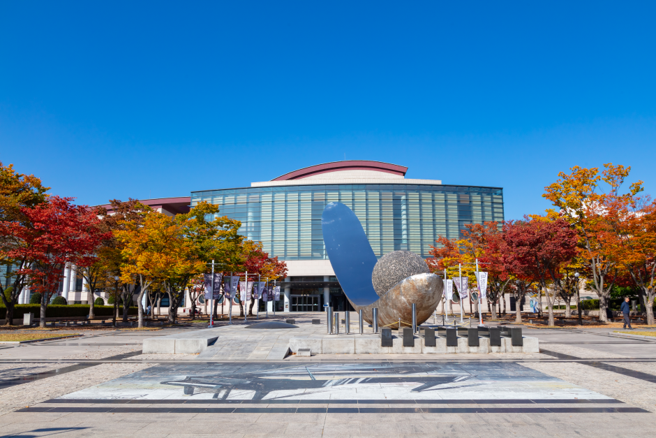 Sori Arts Center of Jeollabuk-do (한국소리문화의전당)