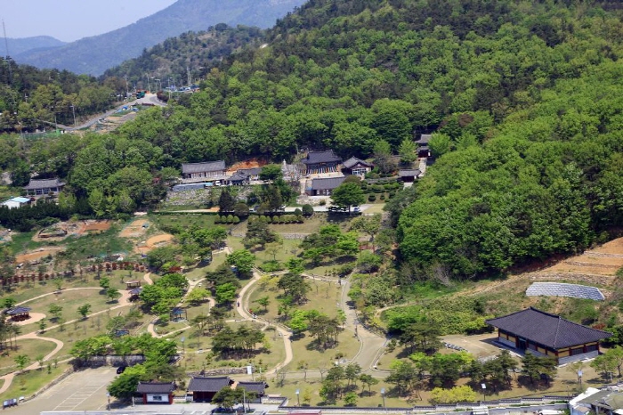 Temple Chungminsa à Yeosu (여수 충민사)