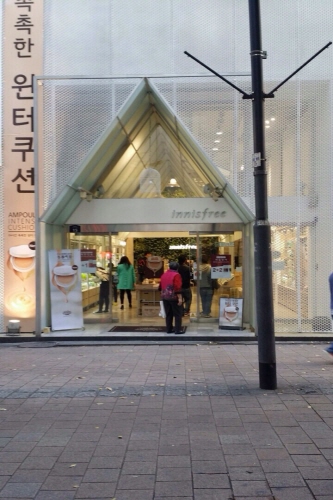 Innisfree - Myeong-dong Branch (이니스프리 명동점)