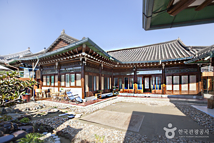 韓屋（The Hanok Guest House）[韓國觀光品質認證/Korea Quality]더 한옥[한국관광 품질인증/Korea Quality]