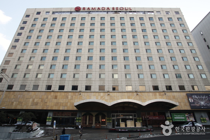 Ramada Seoul (호텔 라마다 서울)