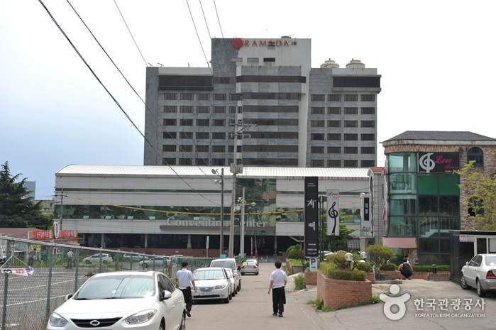 SEARCH HOTELS : VisitKorea Ramada Songdo Hotel (라마다송도호텔) | Official Korea Tourism Organization Search Hotels : Visitkorea Ramada Songdo Hotel (라마다송도호텔) | Official Korea Tourism Organization