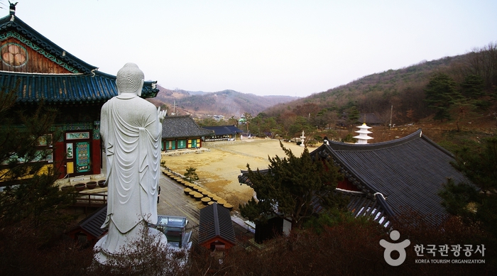 Yeongpyeongsa Temple (영평사)