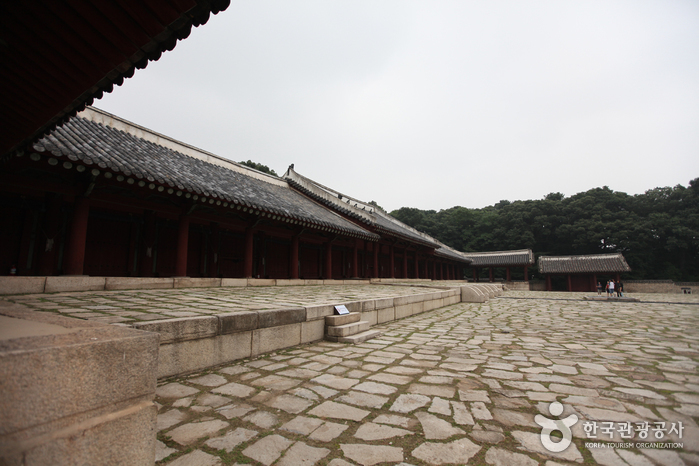 Jongmyo Shrine [UNESCO World Heritage] (종묘 [유네스코 세계문화유산])