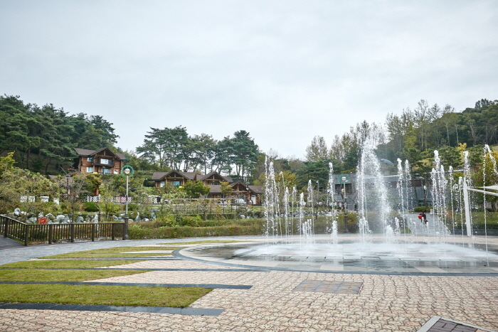 Daegaya History Theme Park (대가야 역사테마관광지)