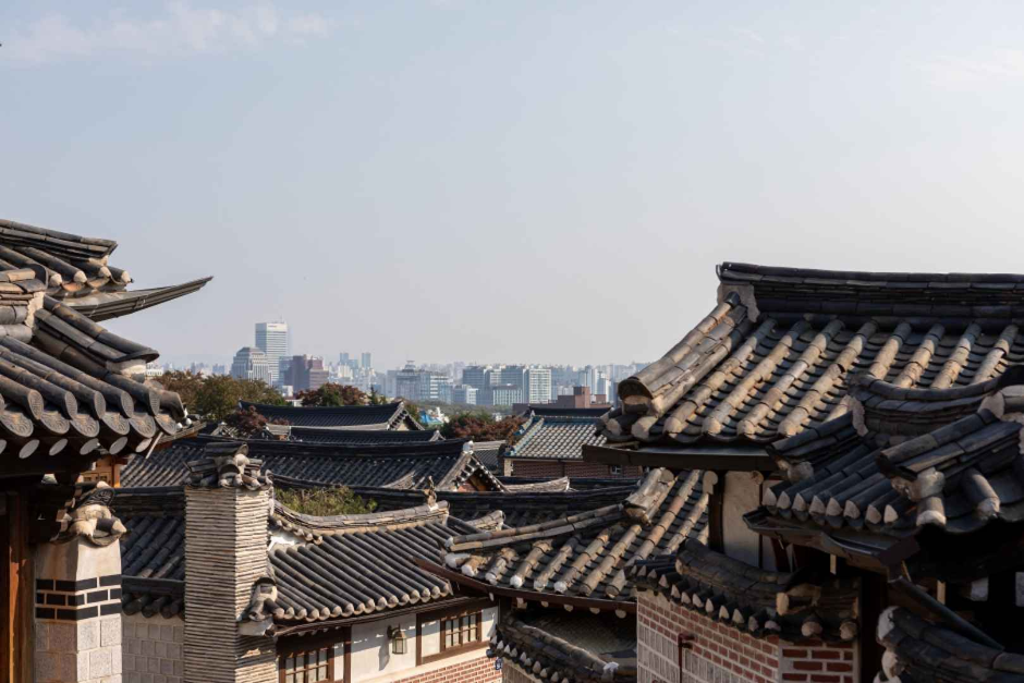 Others : VisitKorea Bukchon Hanok Village (북촌한옥마을) | Official Korea ...