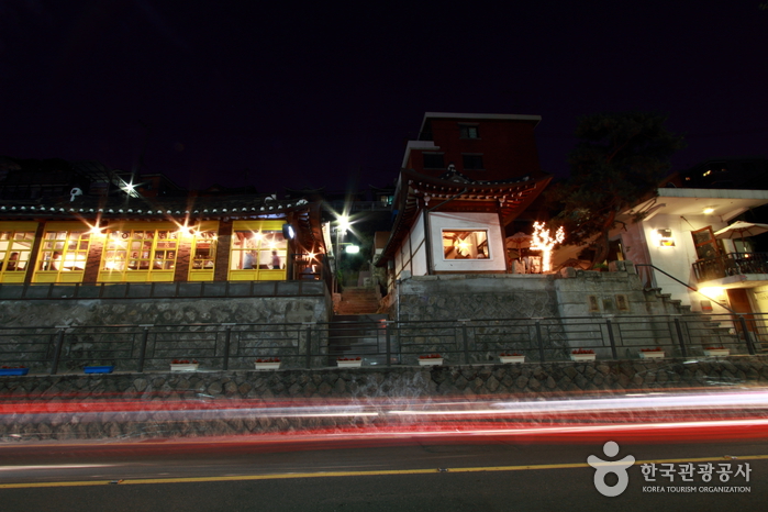 Calle Samcheongdong-gil (삼청동길)19