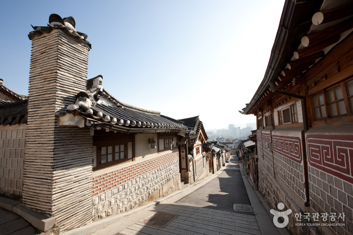 Eight Scenic Views of Bukchon (북촌 8경)