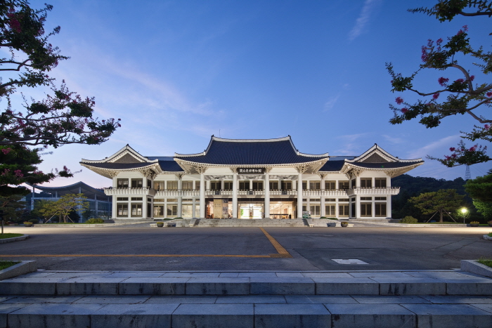 Gwangju National Museum (국립광주박물관)