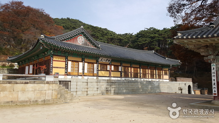 Tempel Sudeoksa (수덕사...