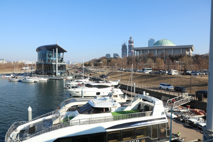 Seoul Marina Club & Yacht (서울마리나 클럽&요트)