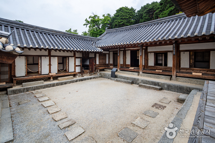Seongyojang House (강릉 선교장)