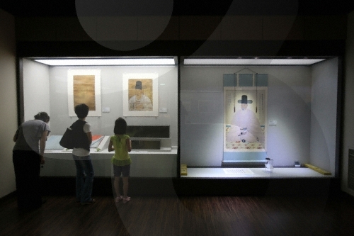 Museo de la Fortaleza de Hwaseong de Suwon (수원화성박물관)35 Miniatura