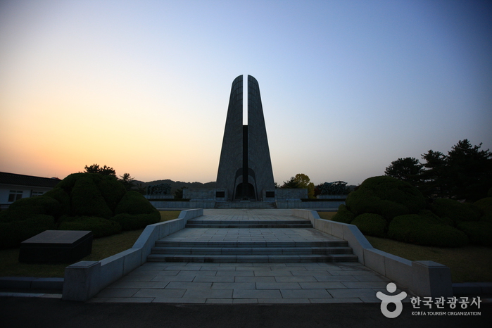 Cementerio Nacional de Manghyang (국립 망향의 동산)8