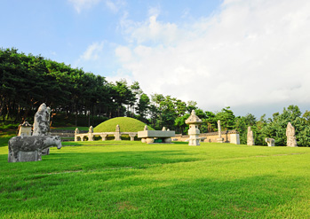 Yungneung Royal Tomb