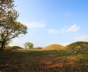 Bullo-dong Ancient Tomb Park
